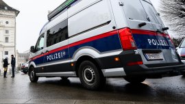 Откраднаха огърлица с 673 диаманта от музей във Виена