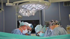 ВМА с над 300 роботизирани операции за 212 работни дни 