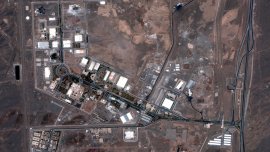 Иран: Ударен е ядреният комплекс &bdquo;Натанз&rdquo;, няма изтичане на радиация