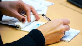 За 10 години: 10% по-малко население, 10% повече администрация
