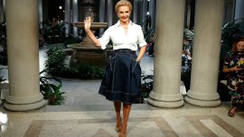 Внучката на дизайнерката Каролина Ерера се появи с уникална визия на Бала на дебютантките