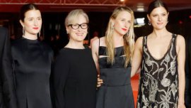 Трите дъщери на Мерил Стрийп направиха изненадваща обща поява 