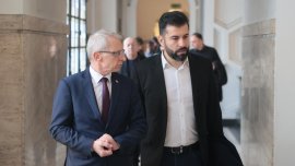 Петков за скандала в Комисията: Опитват се да прекарат бюджета в почивката на НС