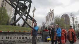 Как оцеляват кучетата в Чернобил? Гените им разкриват интересни следи