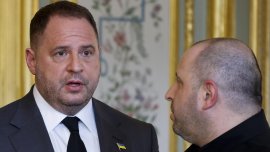 Ермак: Зеленски няма да предаде територия на Русия