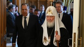 ЕС оставя отворена вратата за санкции срещу патриарх Кирил, но времето не е дошло