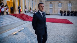 Всички го напускат: Последните самотни месеци на Макрон в Елисейския дворец