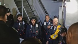 Моряците от ударения кораб край Калиакра са вече във Варна
