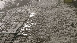 30 литра на квадратен метър се изляха в Петрич, градът се наводни ВИДЕО