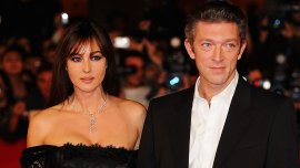 Малката дъщеря на Моника Белучи и Венсан Касел краси корицата на сп. Vogue