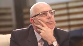 Проф. Веселин Вучков: Отстраняването на вицепремиера Цицелков е лош знак