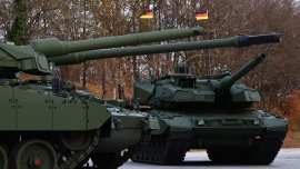 Германия въвежда подобрен вариант на Leopard 2