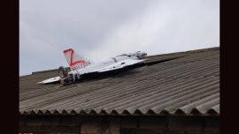 Рояк от руски дронове влезе в Молдова, един със Z на крилата кацна върху къща