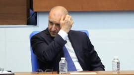 "Продължаваме промяната": И от Москва не харесват бюджета на Радев