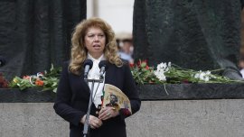 Йотова още мисли дали да се кандидатира за президент 