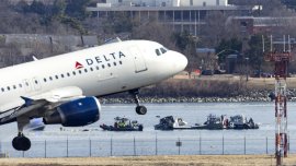 Boeing 737 изгуби част от крилото си по време на полет, екипажът не разбрал 