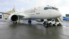 Самолет на "България Еър" от Дубай кацна във Варна