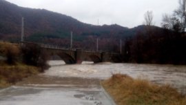 Контролирано изпускат язовир „Студена“ заради рязко покачване на водното ниво