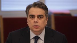 Асен Василев: Оставка веднага, Борисов да не чака Нова година