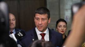 Арести във "Величие", разследват мащабна схема за имотни измами и пране на пари в партията