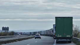 30 км достигна опашката от тирове пред ГКПП "Капитан Андреево"