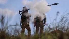 Украинските сили пред катастрофа в спорните региони на Донбас