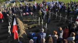 Поляците все още мразят украинците? Киев и Варшава отварят стари рани, заровени вече 80 г.