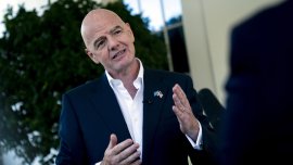 FIFA ще връчи "награда за мир“ на Доналд Тръмп