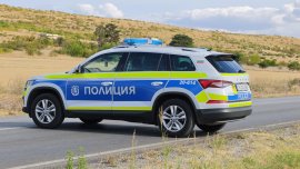 Моторист пострада при катастрофа на пътя Стара Загора-Казанлък, движението е ограничено