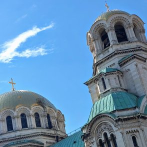 Времето днес: Слънчева, но хладна неделя