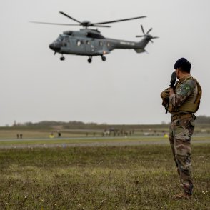 Нарастващата военна мощ на Германия съживява стари страхове във Франция