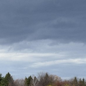 Времето днес:  Облачно и на места мъгливо