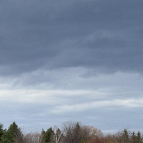 Времето днес: Предимно облачно