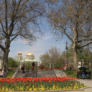 Слънчево време утре, градусите ще стигнат до 21