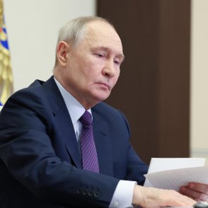 Интернет затъмнението на Путин: Хаотичен стремеж да се откъснат руснаците от света