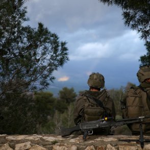 Геополитически игри: Защо Китай няма да помогне на Иран?