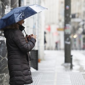 Идва много дъжд, а в София и сняг в събота