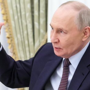 Какво би последвало при сваляне или внезапна смърт на Владимир Путин?