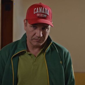 Свежен Младенов пред Dnes.bg: За киното, театъра, живота и смисъла да помагаш и обичаш