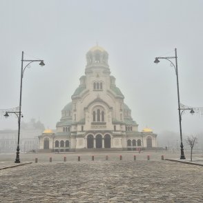 Денят започва с мъгли, през деня слънцето ще се показва