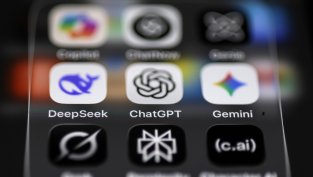 Анулираха брака на двойка, написала речите си с ChatGPT