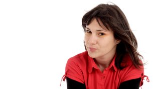 Къс върху дълъг ръкав - хит за пролет 2026