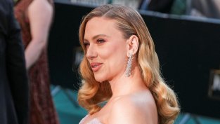 Скарлет Йохансон се превърна в най-касовата актриса за всички времена