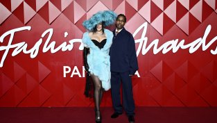 A$AP Rocky много грижовен към Риана през третата бременност