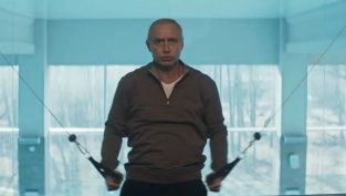  Това, което искам, е война: Джуд Лоу влиза в обувките на Путин ВИДЕО