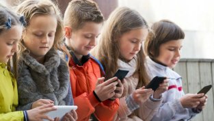 Турция ще забрани социалните мрежи за деца под 15 години