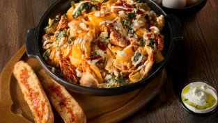 Каним Ви на обяд в Happy