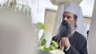 Даниил се помоли пред чудотворната икона на Света Богородица &ndash; Вратарница