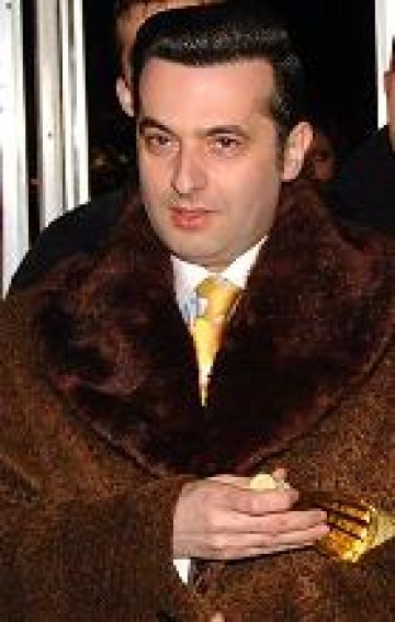 Евгени Минчев плаща 1000 лв. заради арогантно поведение