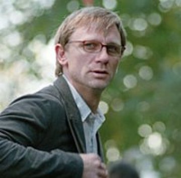 Неизвестен англичанин е новият Джеймс Бонд